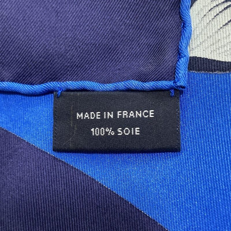 Hermes Scarf Carré 90 Ivory×blue×multi LES Leopards Modernes