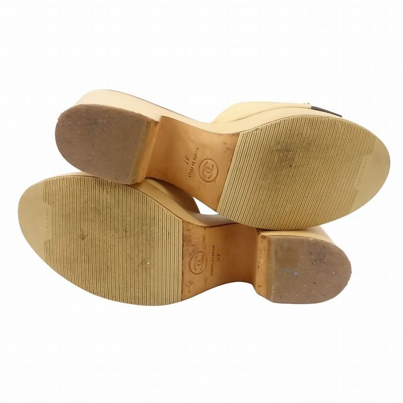 Chanel Bicolor Coco Mark Platform Mules Sandals Wood Sole 37 23.5cm (9.25in)