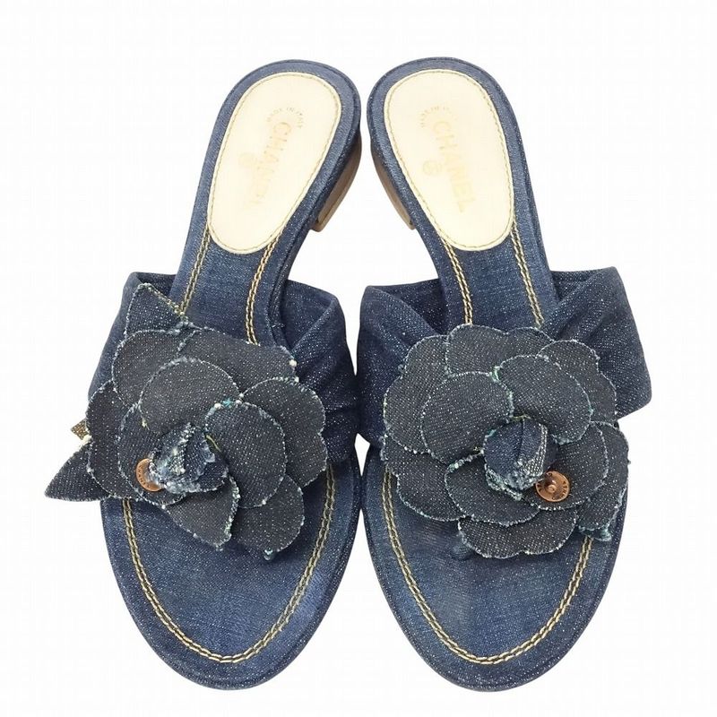 Chanel Denim Camellia Sandals Mules Logo Rivet Button Indigo Shoes Size 35.5