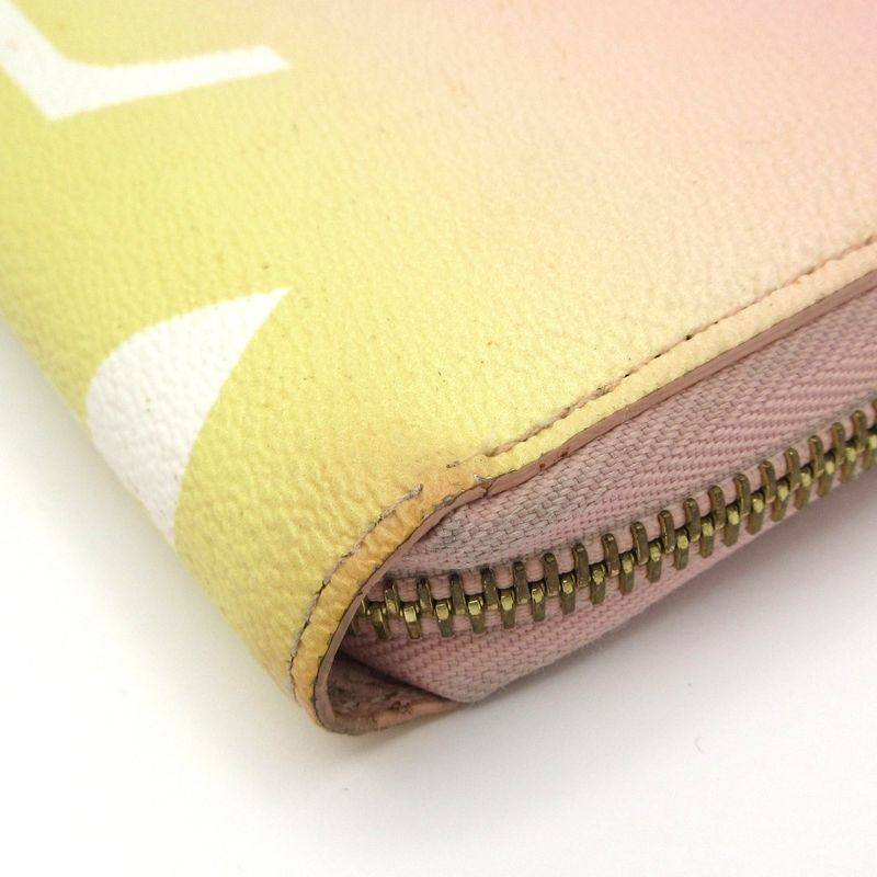 Louis Vuitton Long Wallet By The Pool Zippy Wallet M80361 Rose Cles