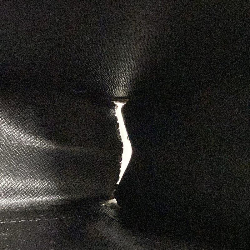 Louis Vuitton Second Bag Epi Pochette Homme M52522 Noir Black And Gold Hardware