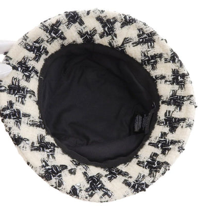CHANEL 21V Coco-marked Staggered Tweed Hat White Black M Genuine