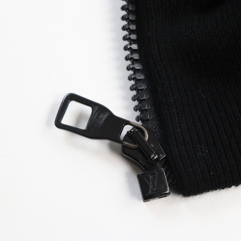 Louis Vuitton 22AW 1aa4xt LV Graffiti Zip Blouson Monogram Knit Blouson Jacket