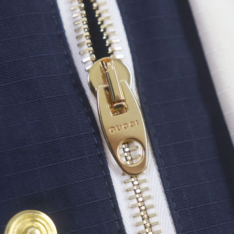  Gucci 22SS 669142 Hooded Zip Jacket With Pineapple Embroidery And Appliques