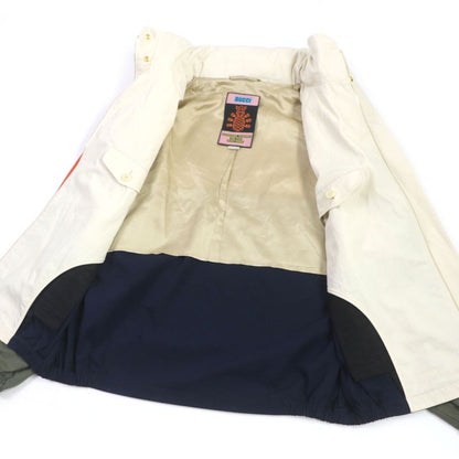  Gucci 22SS 669142 Hooded Zip Jacket With Pineapple Embroidery And Appliques