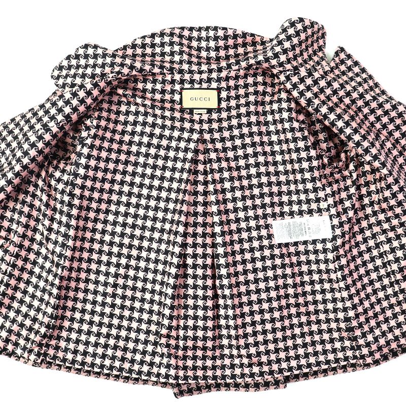 Gucci 2021 674323 Zahxm Wool 100% Silk Lining With GG Buttons Staggered