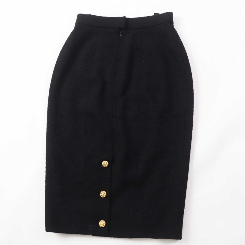 CHANEL 20506 Wool 100% Silk Lining Single Color Tweed Set-up With Gold Buttons