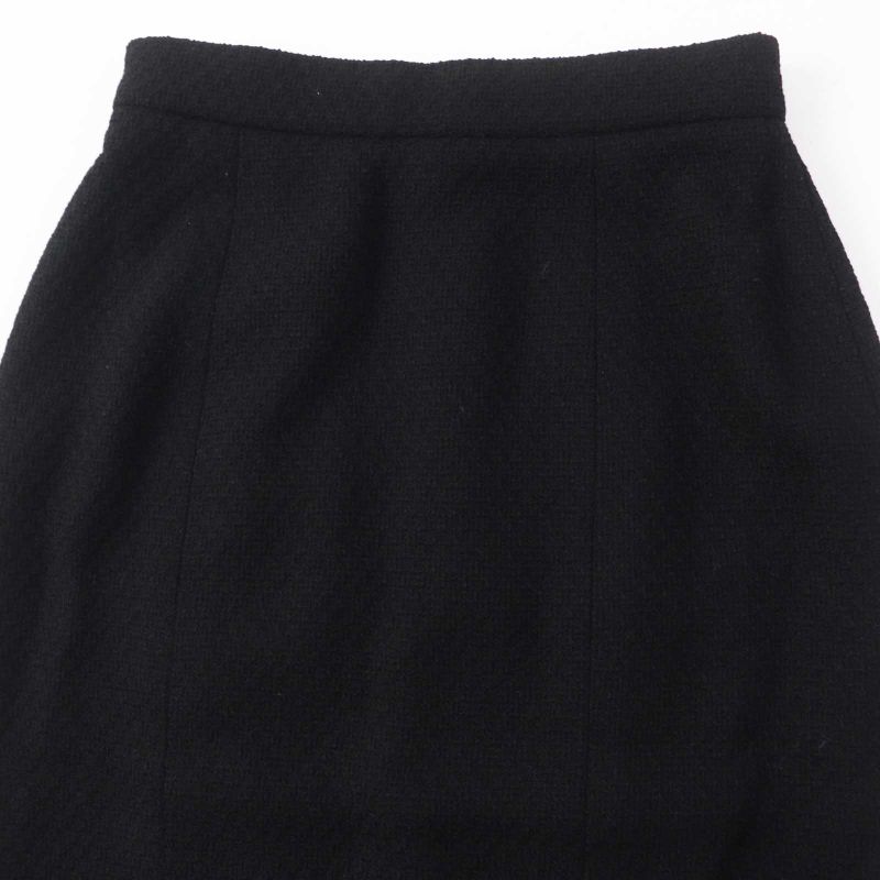 CHANEL 20506 Wool 100% Silk Lining Single Color Tweed Set-up With Gold Buttons