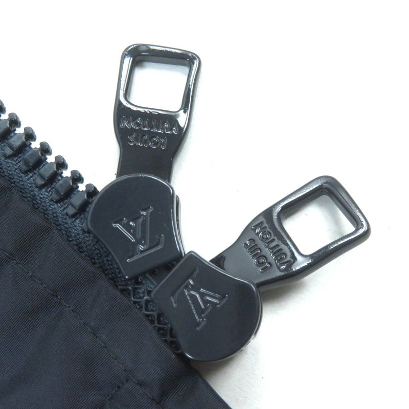 Louis Vuitton Hhb51wnkj Staples Edition Logo Plate Leather Use Hooded Zip Up