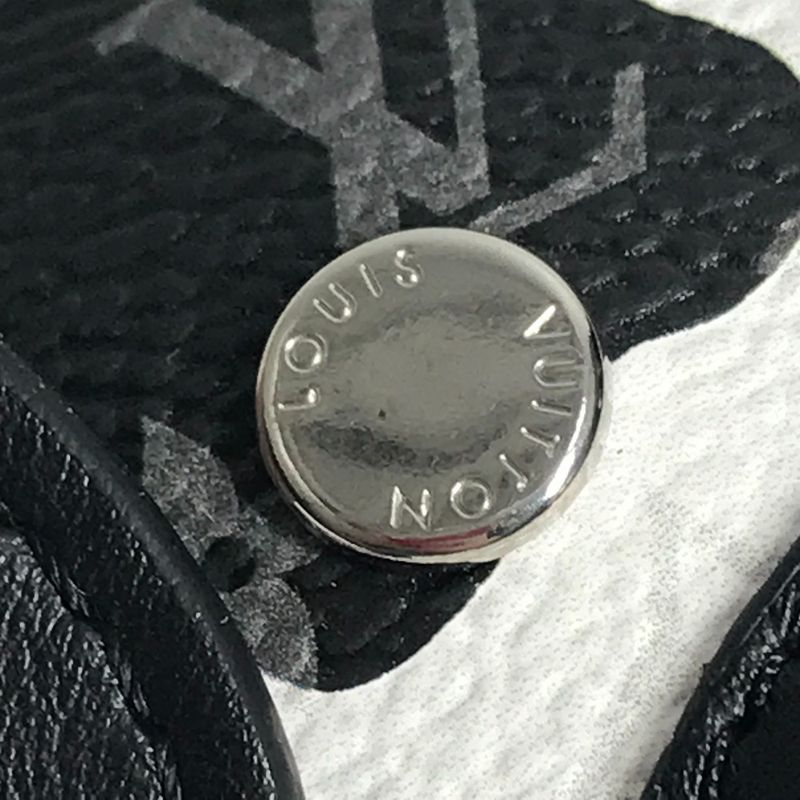 Louis Vuitton Coin Case LV Dog Bag Charm LV Dog Bag Charm M02273 Monogram