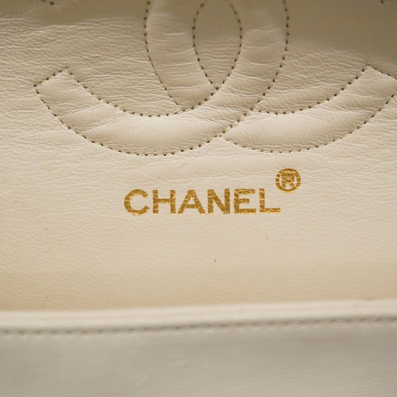 Chanel Shoulder Bag Matelasse Lambskin White Gold Hardware Women