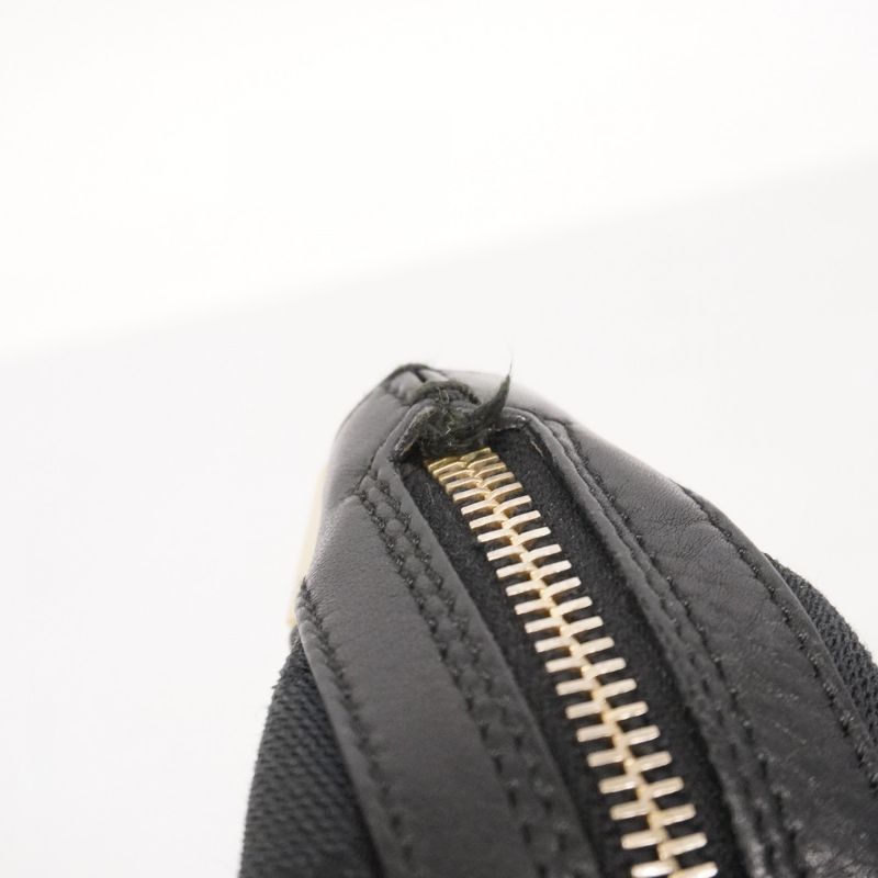 Gucci Shoulder Bag GG Canvas 001 4288 Canvas Black Chien Pan Gold Hardware Women