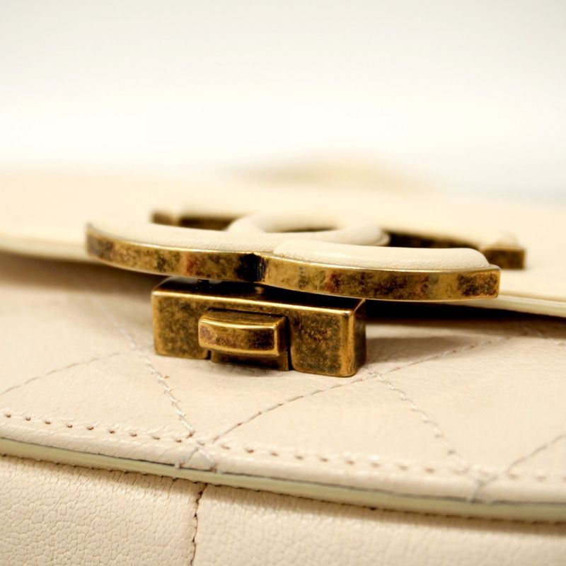 Chanel Handbag Matelasse Chain Leather White Gold Hardware 2way Bag Ladies