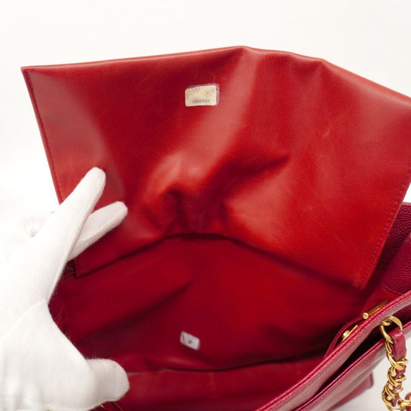 Chanel Shoulder Bag Caviar Skin Bordeaux Gold Hardware Women