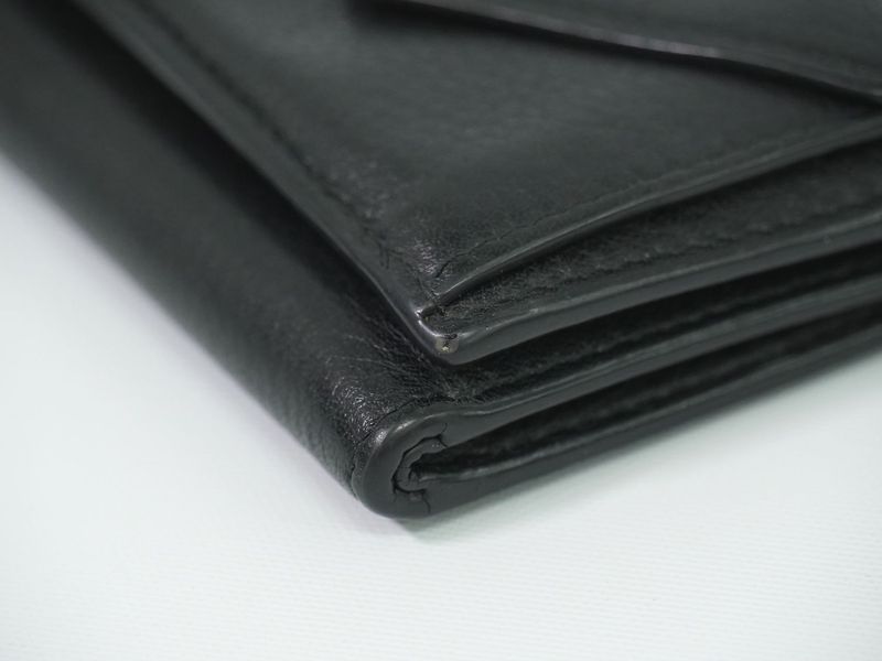 Authentic Prada Leather Trifold Fold Wallet Compact Wallet Black Wallet