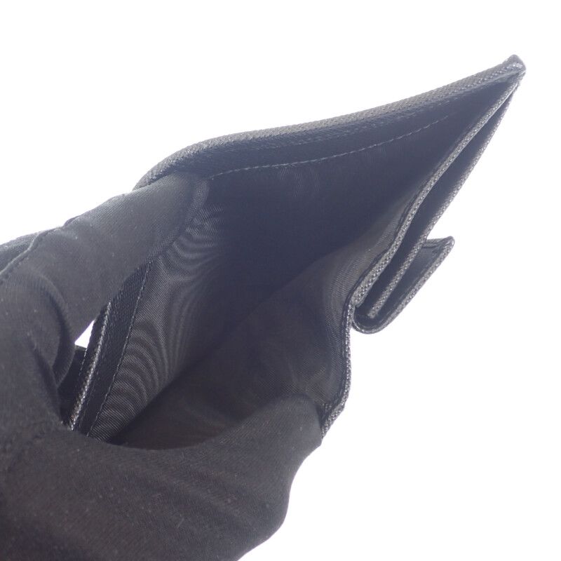 Prada Re-nylon Tessuto Compact Wallet 1mv204 Bifold Wallet Saffiano Nylon Black