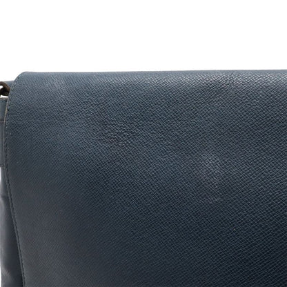 Louis Vuitton Taiga Romain MM Shoulder Bag Messenger Bag Leather Men's Océan