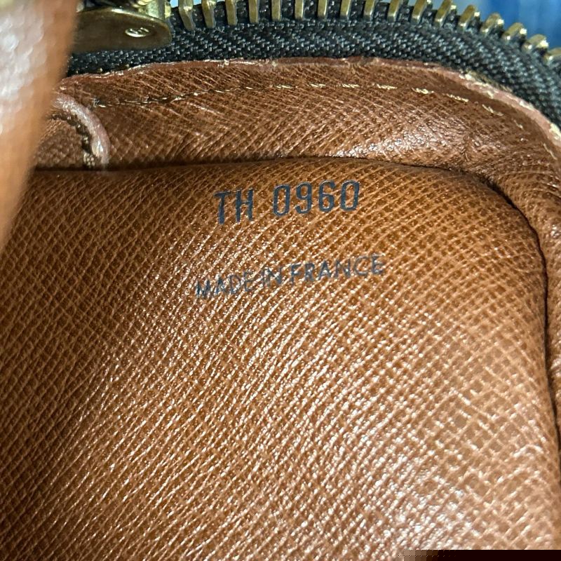 Louis Vuitton Monogram Amazon M45236 Leather Shoulder Bag Crossbody Messenger