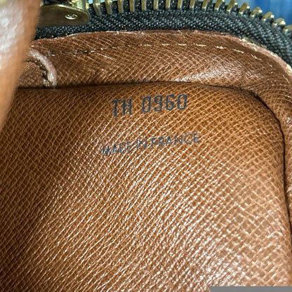 Louis Vuitton Monogram Amazon M45236 Leather Shoulder Bag Crossbody Messenger