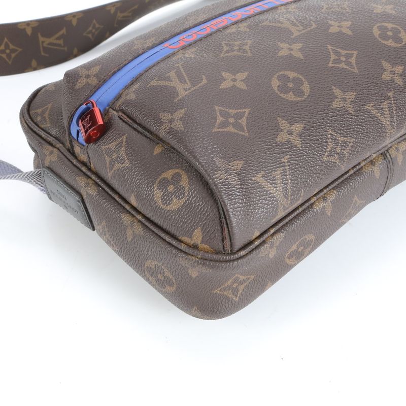 Louis Vuitton Monogram Messenger PM M43843 Leather Shoulder Bag Crossbody