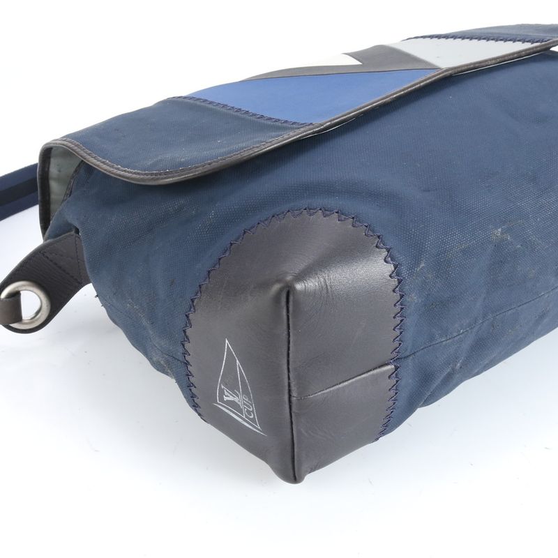 Louis Vuitton Altimont M80705 Leather Shoulder Bag Crossbody Messenger Business