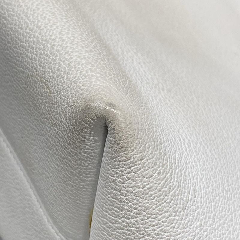 Dior/christian Dior Tote Bag Canage Dioriva White Perforated Leather