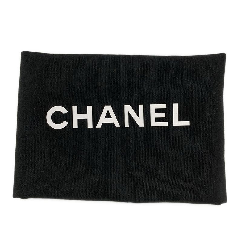 Chanel Shoulder Bag Mini Flap Bag/mini Matelasse As5352/b19384/10601 White