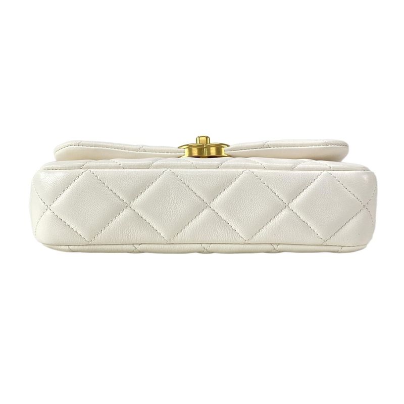 Chanel Shoulder Bag Mini Flap Bag/mini Matelasse As5352/b19384/10601 White