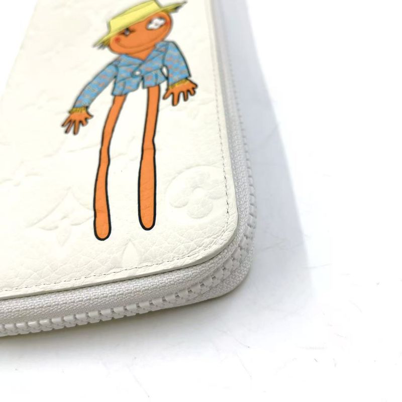 Louis Vuitton Zippy Wallet Vertical LV Friend RFID Reaction Taurillon Leather