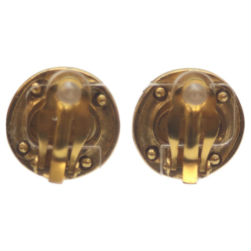 Chanel 23 GP Pearl Round Earrings Gold