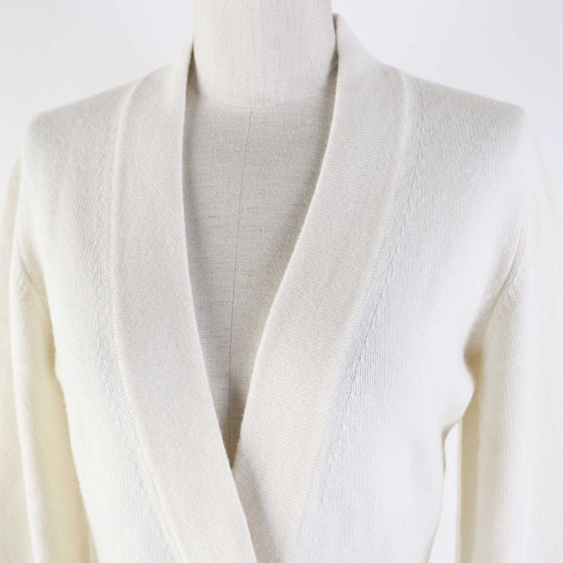 CHANEL P73102 Cashmere Long Sleeve Knit Cardigan With Decorative Coco Mark
