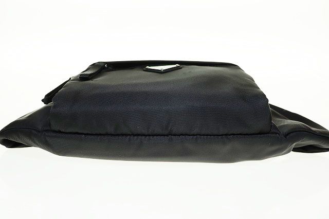 Prada Body Bag Black 2vl005 Waist Bag Nylon Triangle Plate [brand Vintage