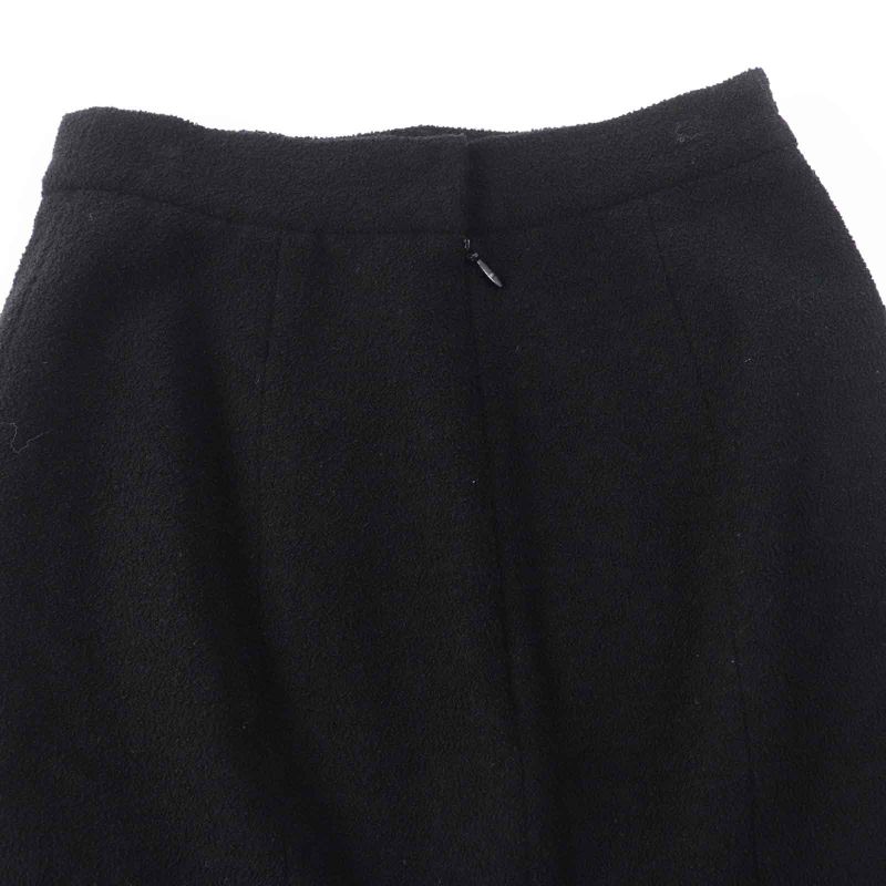 CHANEL P42616/p42872 Wool Nylon With Rhinestone Coco Button And Plate Single