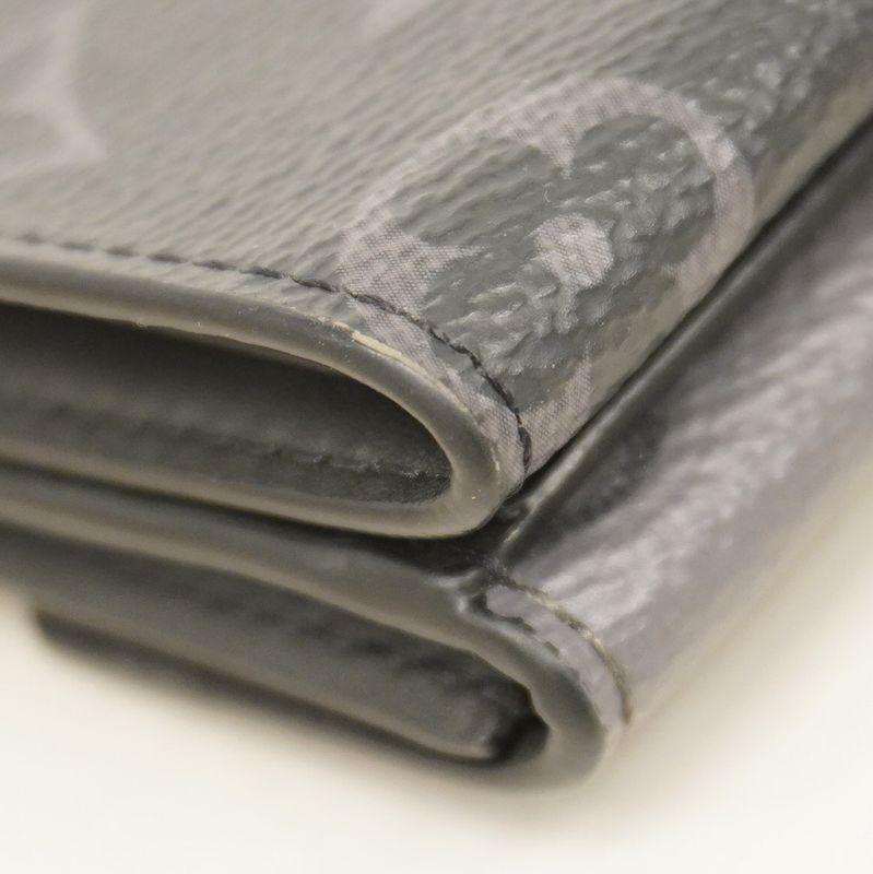 Louis Vuitton Trifold Wallet Monogram Eclipse Bicolor Discovery Compact