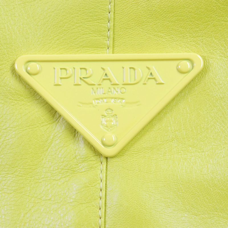 Prada 2021 Ups564 Triangle Logo Triangle Plate Lamb Leather Coat Yellow S With