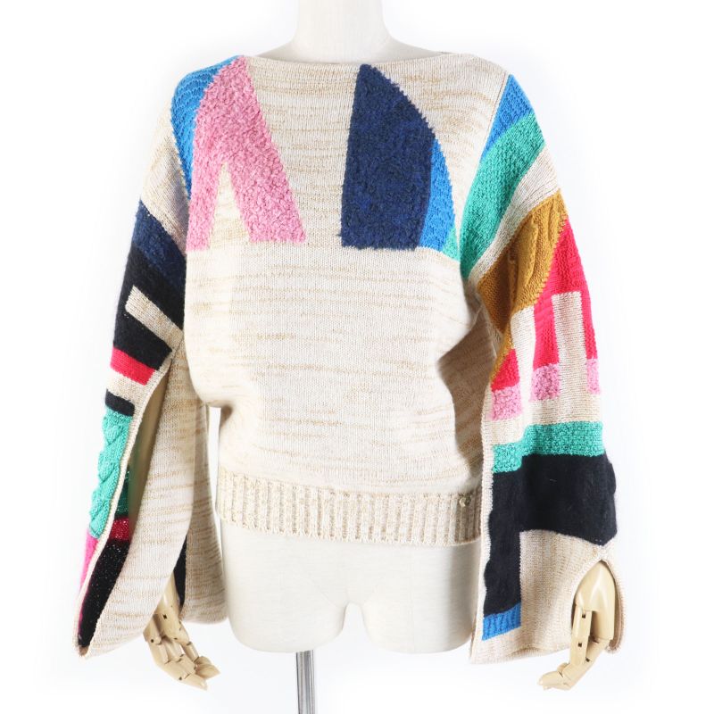 CHANEL 19A P61696 Cashmere With Coco Mark Plate Design Sleeve Long Sleeve Knit