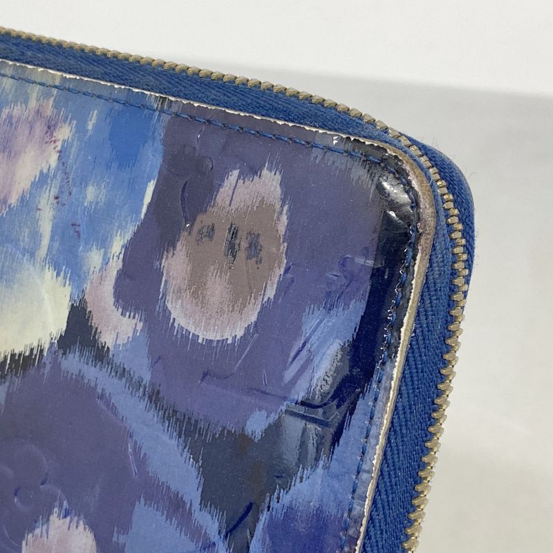 Louis Vuitton Vernis Long Wallet Vernis Ikat Flower M90018 Grand Blue Ladies