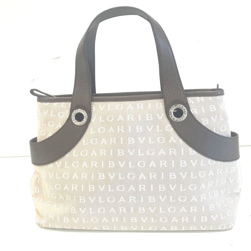Bvlgari Logomania Handbag : A3206