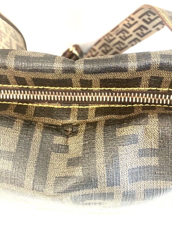 Fendi Zucca Pattern Shoulder Bag : A3208