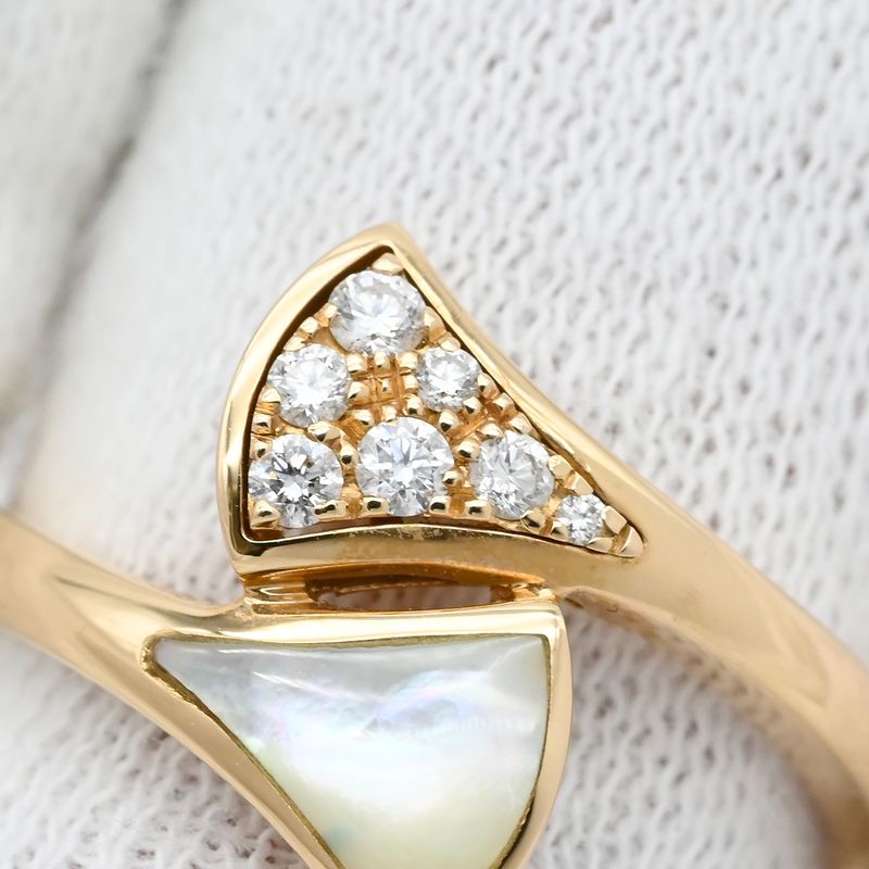 Bvlgari Bvlgari Ring Diva Dream 18k Pink Gold Diamond Mother of Pearl Pink Gold