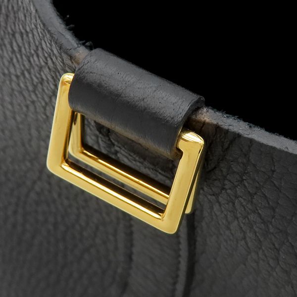 Hermes Handbag Picotin Lock MM Taurillon Clemence Black Gold Hardware Black