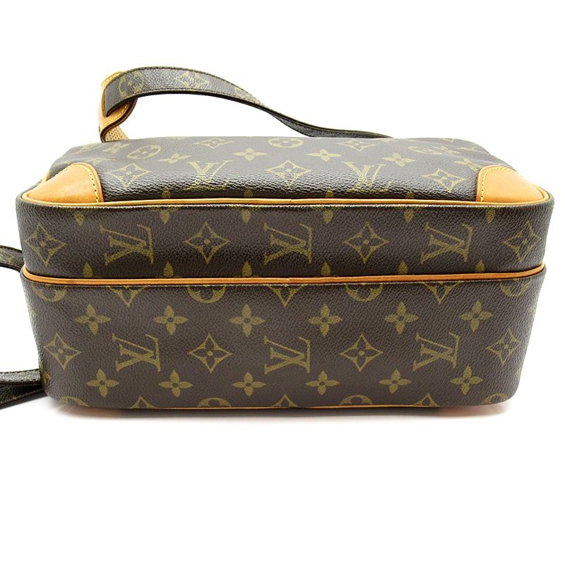 Louis Vuitton Nair M45244 Monogram Women's Shoulder Bag Brown Excellent