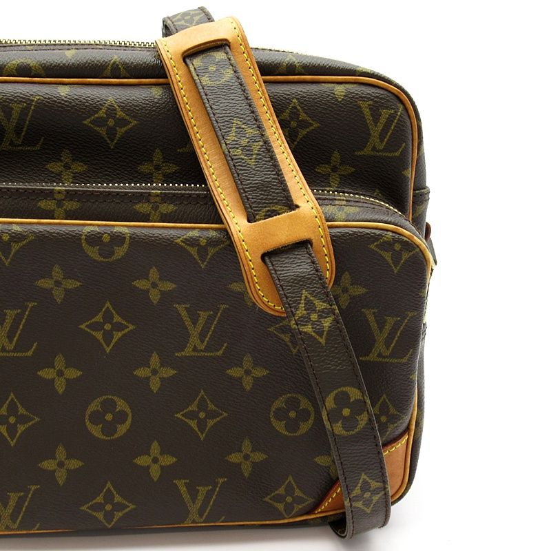 Louis Vuitton Nair M45244 Monogram Women's Shoulder Bag Brown Excellent