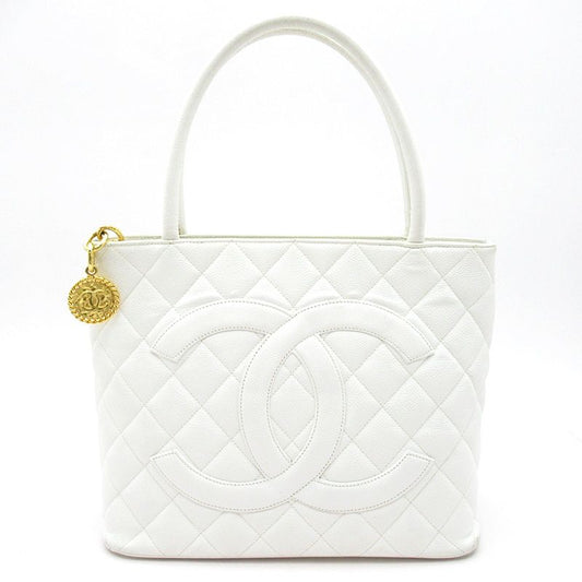 Chanel Reproduction Tote A01804 Caviar Skin Women's Tote Bag White Excellent