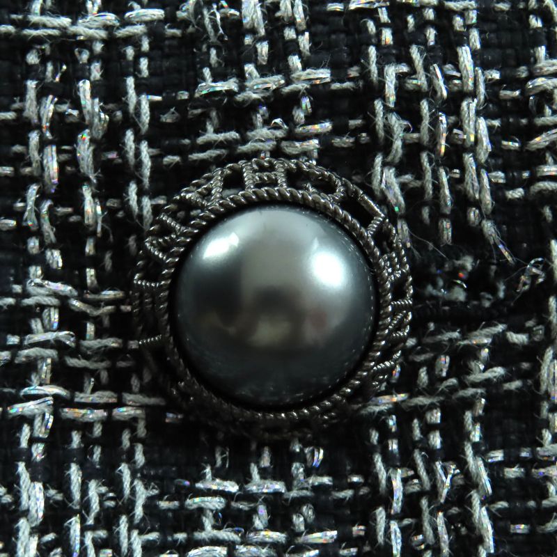 CHANEL P60790 100% Silk Lined Lamé Tweed Single Jacket With Logo Buttons Black