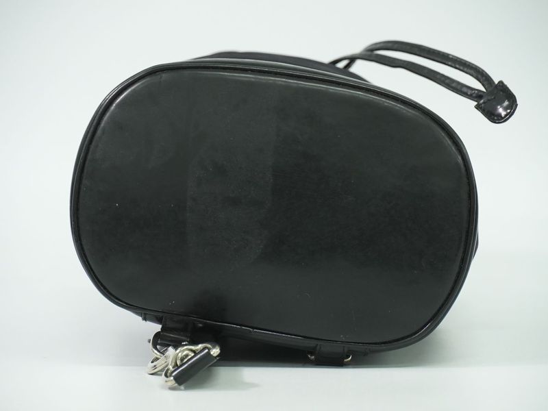 Authentic Gucci Bamboo Drawstring Shoulder Bag Body Bag Nylon Patent Leather