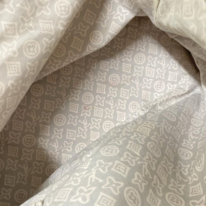 Louis Vuitton Tote Bag Taisienne GM M95673 Rose