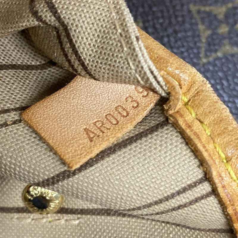 Louis Vuitton Tote Bag Monogram Neverfull MM M40156