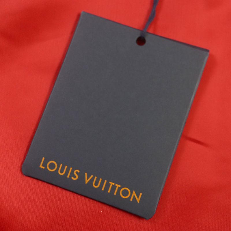 Louis Vuitton Yayoi Kusama 23SS Hol31e Cowhide Wool Embroidered Varsity Jacket