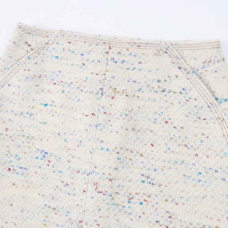 CHANEL Vintage 03C P20369 Rare Tweed Trapezoid Skirt With Coco Mark Plate
